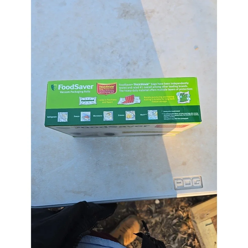 FoodSaver Vacuum Packaging Rolls 8